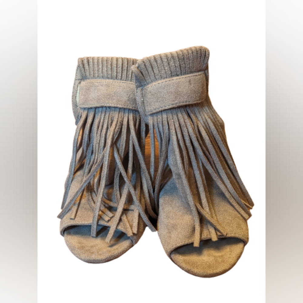 EUC Coconuts by Matisse tan faux suede button ankle strap fringe peep toe heels